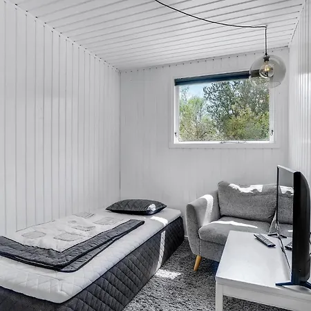 3 Bedroom Pet Friendly In Semesterbostad