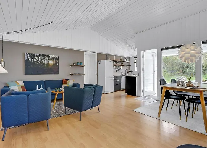 3 Bedroom Pet Friendly In Ålbæk