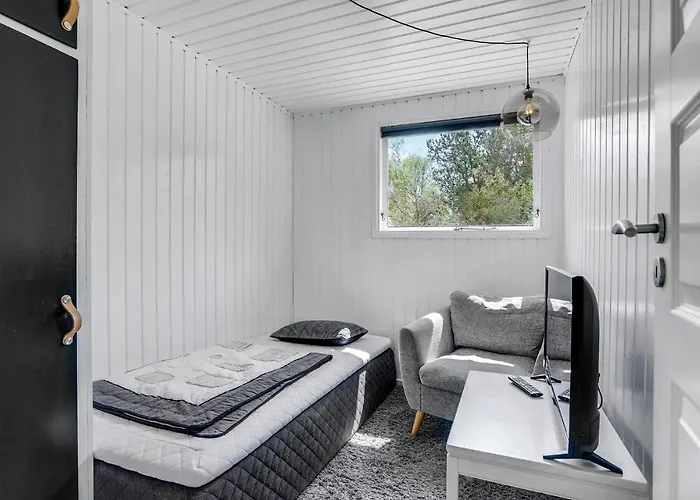 3 Bedroom Pet Friendly In 펜션